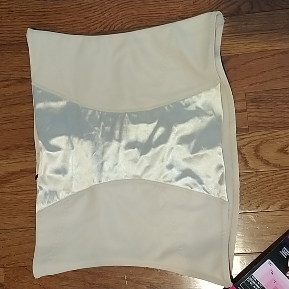 Maidenform Waist Nipper Ulta Firm Sculpts Shapewear L - Picture 2 of 9